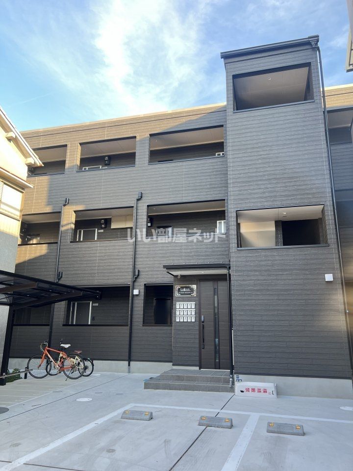 プレジール泉佐野の外観画像