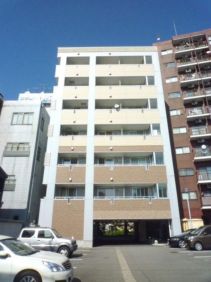 アクシルコート石倉町の外観画像