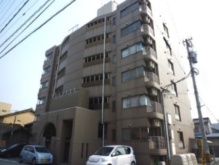 パークハイム西山王の外観画像
