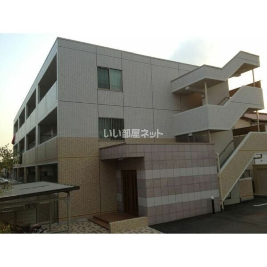 シャルマン向山の外観画像