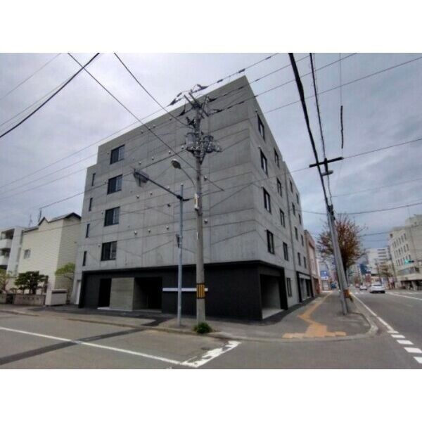 トラストコート北九条の外観画像