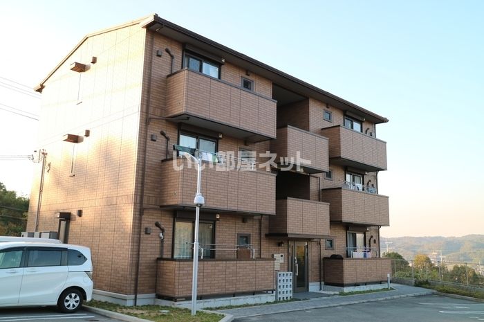 サニーハイツ青山 A棟の外観画像