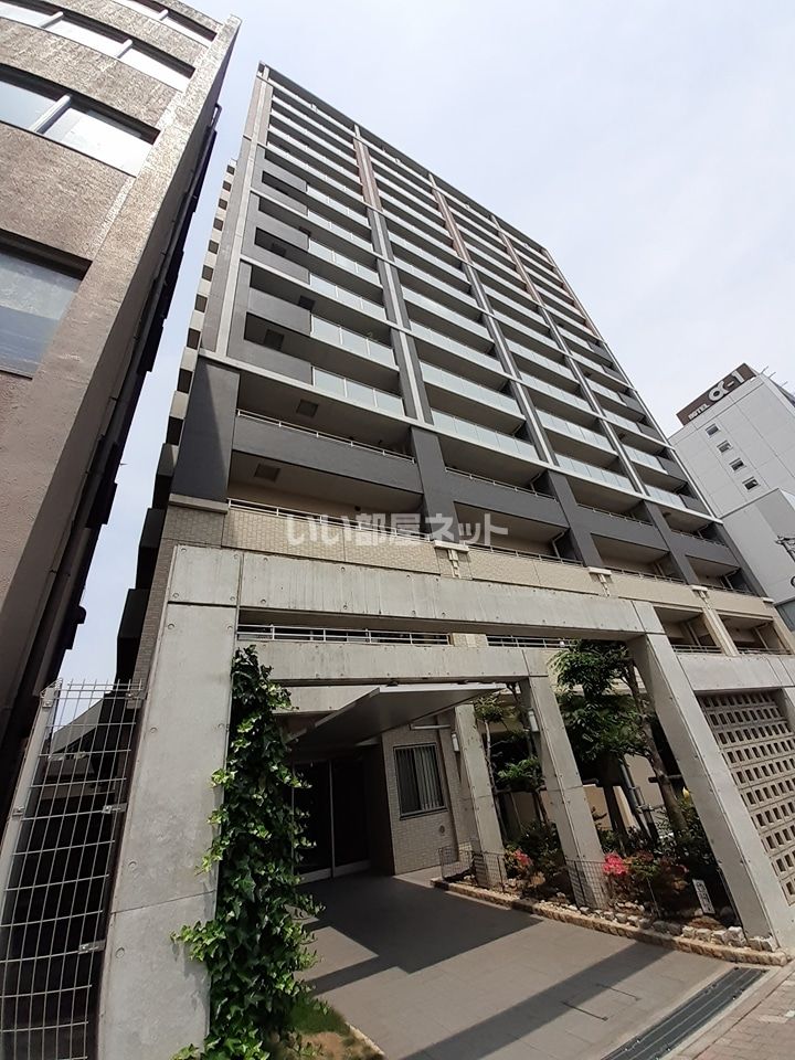 ネバーランド姫路駅前の外観画像