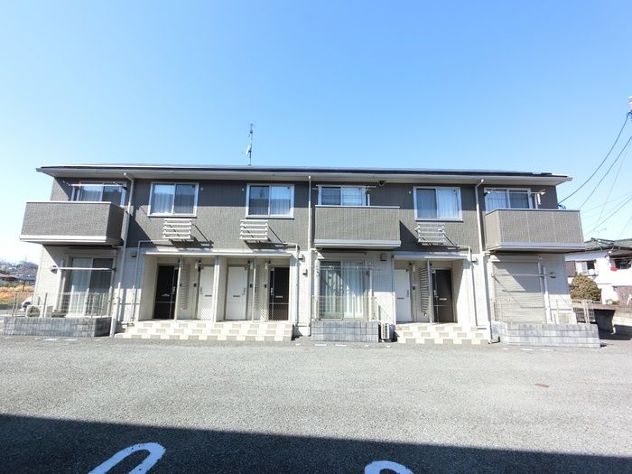 アンジュの外観画像