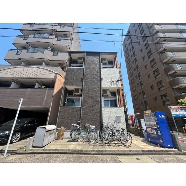 アオトゥーレ尾頭橋の外観画像