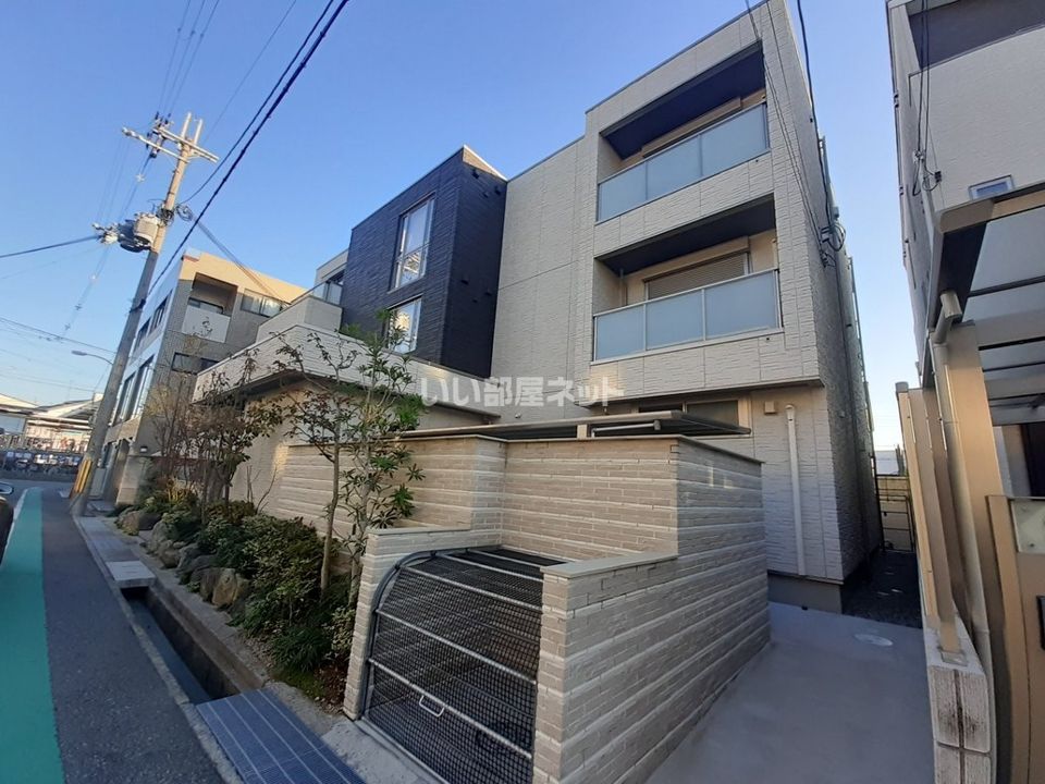 infini Mの外観画像