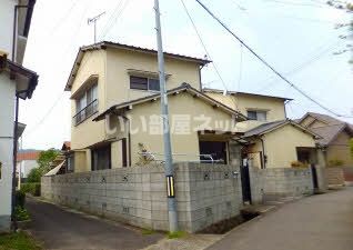 伏石町一戸建1号室の外観画像