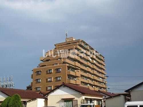 ライオンズマンション鈴鹿の外観画像