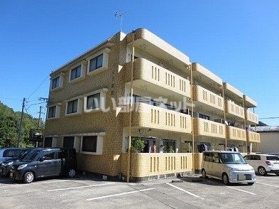 ハイツ飯田の外観画像
