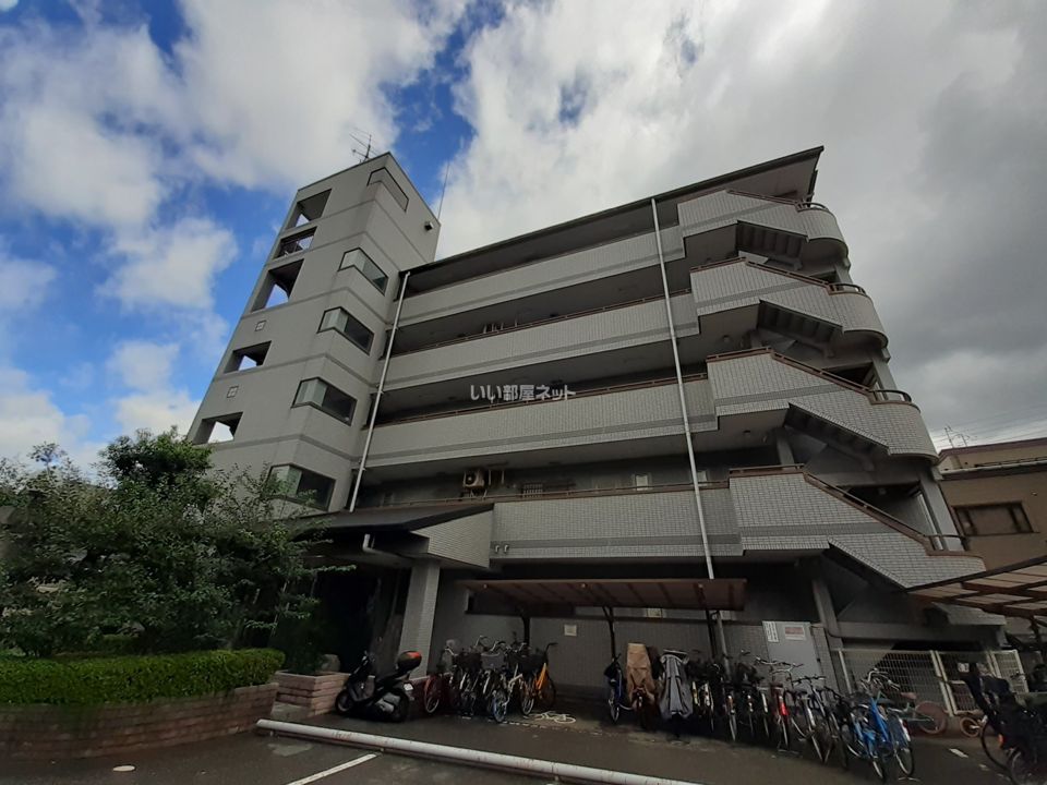 ベルデフラッツ松野の外観画像