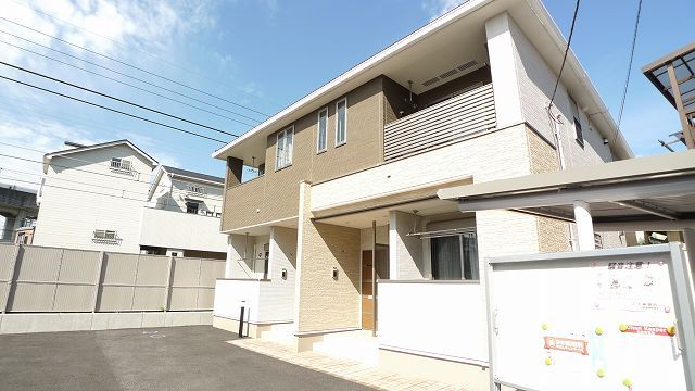 ユーロードの外観画像