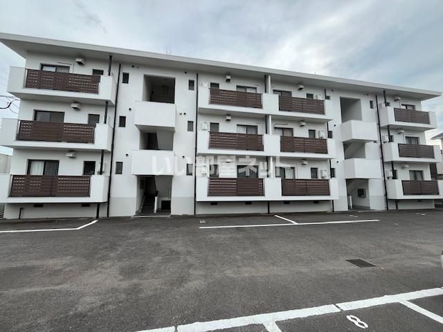 リルームス坂ノ市の外観画像