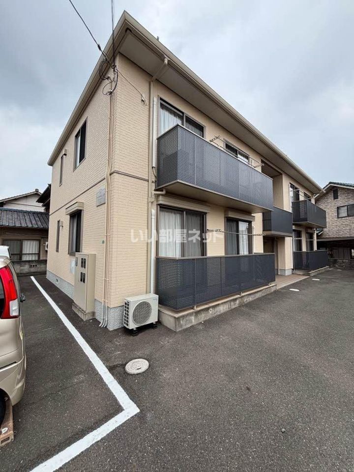 アークデザイン大門の外観画像