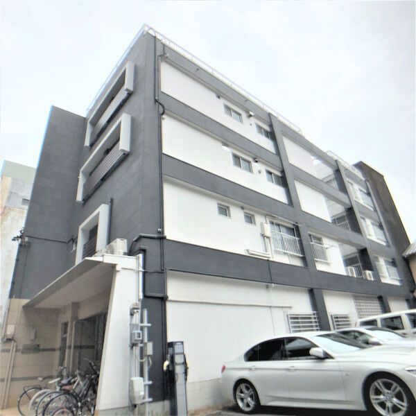 山幸ビルの外観画像