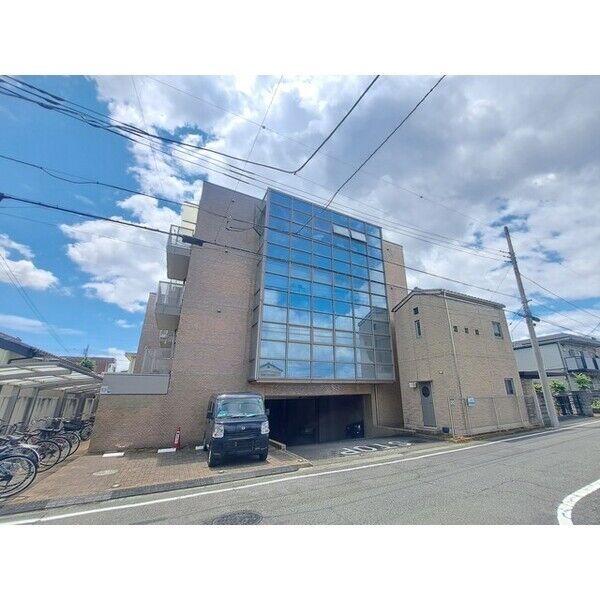 Studio Flatの外観画像