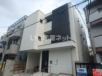 メイプルハウスの外観画像