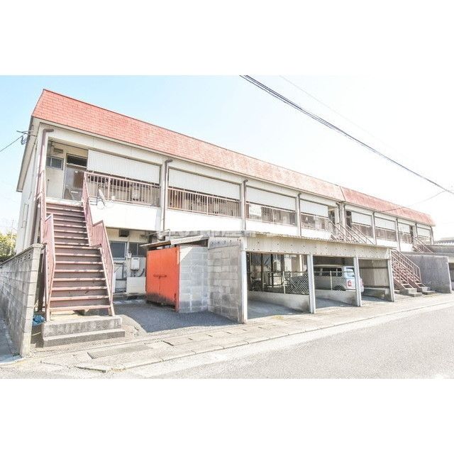 新興荘アパートの外観画像