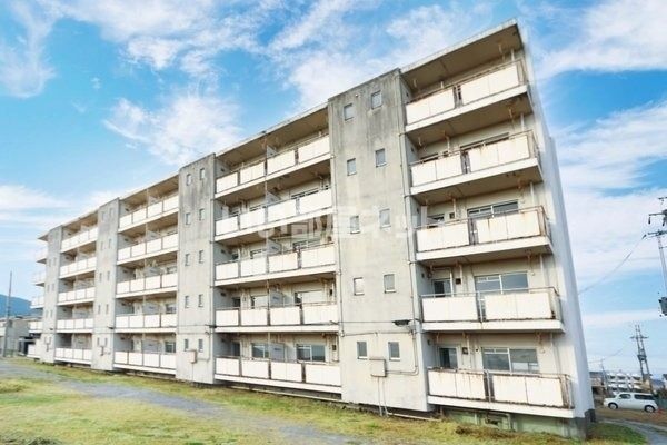 ビレッジハウス池田1号棟の外観画像