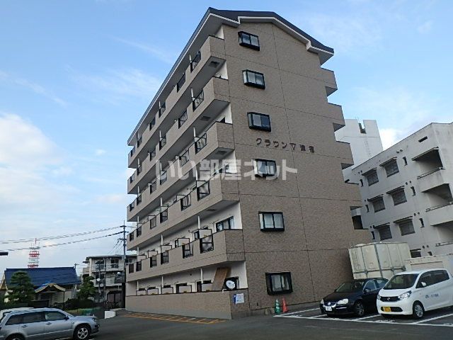 クラウンVの外観画像