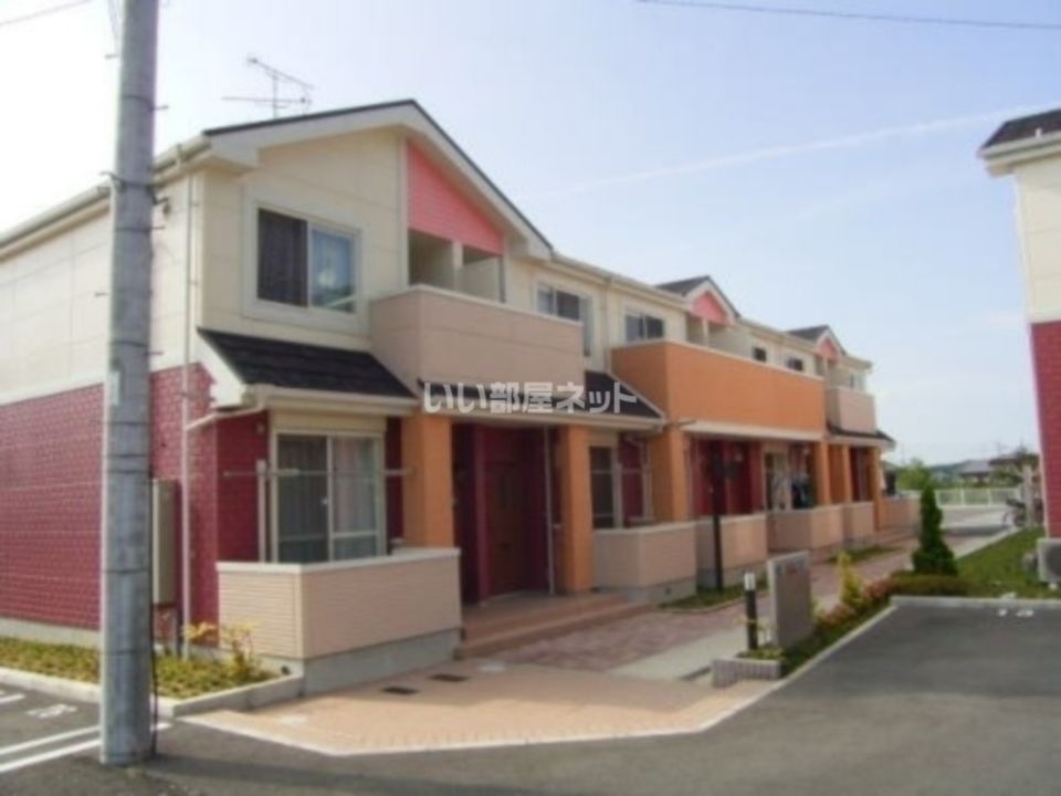 ヴェルメゾンⅣ号館の外観画像