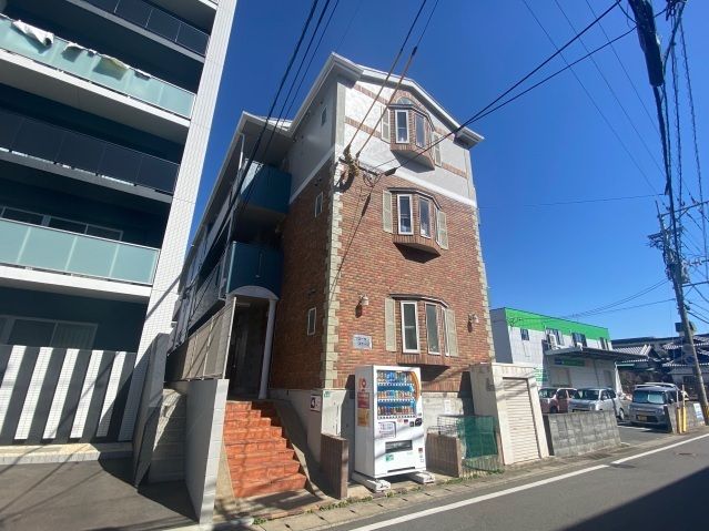 フローラステージ諸岡の外観画像