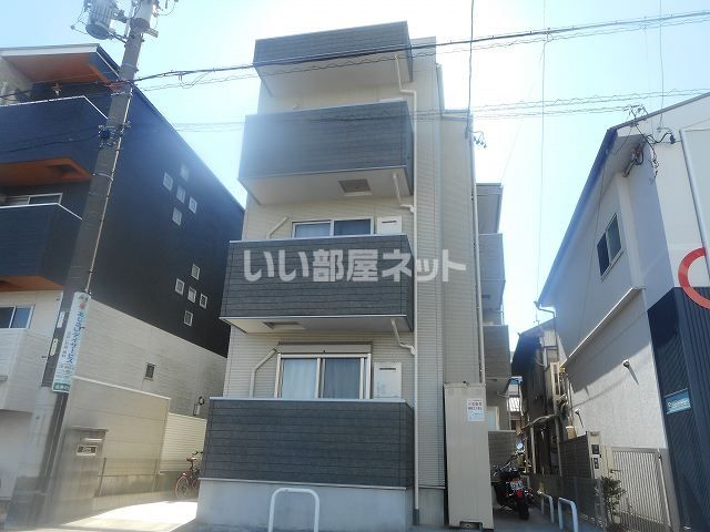 Cherim中村日赤の外観画像