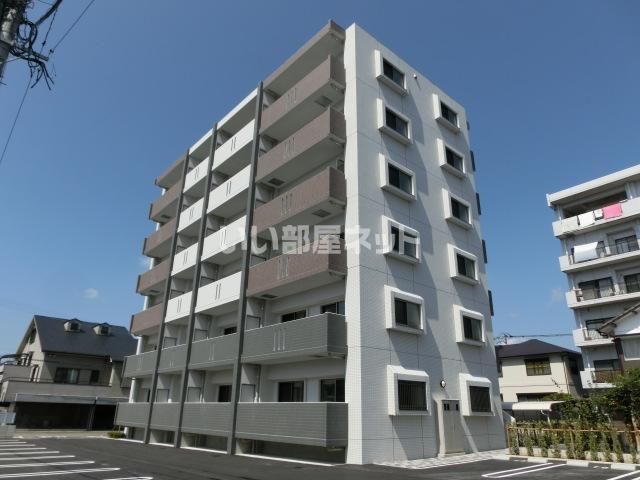 ファヴィオ 神宮西の外観画像