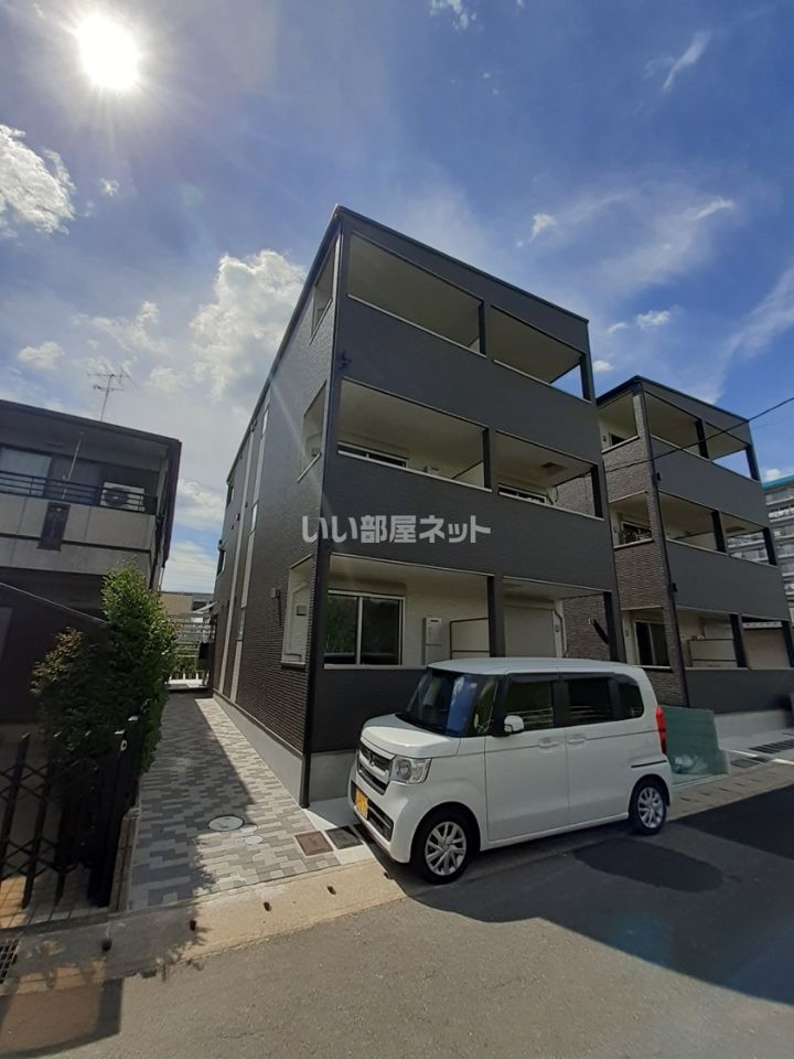 ジーメゾン伏見セレスト【賃料減額キャンペーン・6月中申込限定でフリーレント相談可】の外観画像