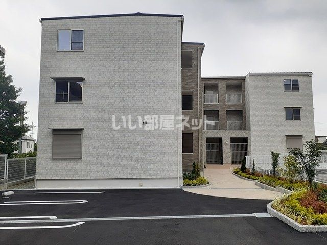 ルボアール箕面 B棟の外観画像
