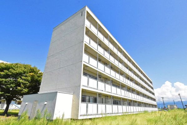 ビレッジハウス宮成2号棟の外観画像