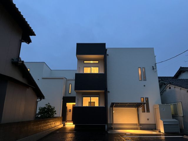 GRANDTIC 西阿知(グランティック ニシアチ)の外観画像