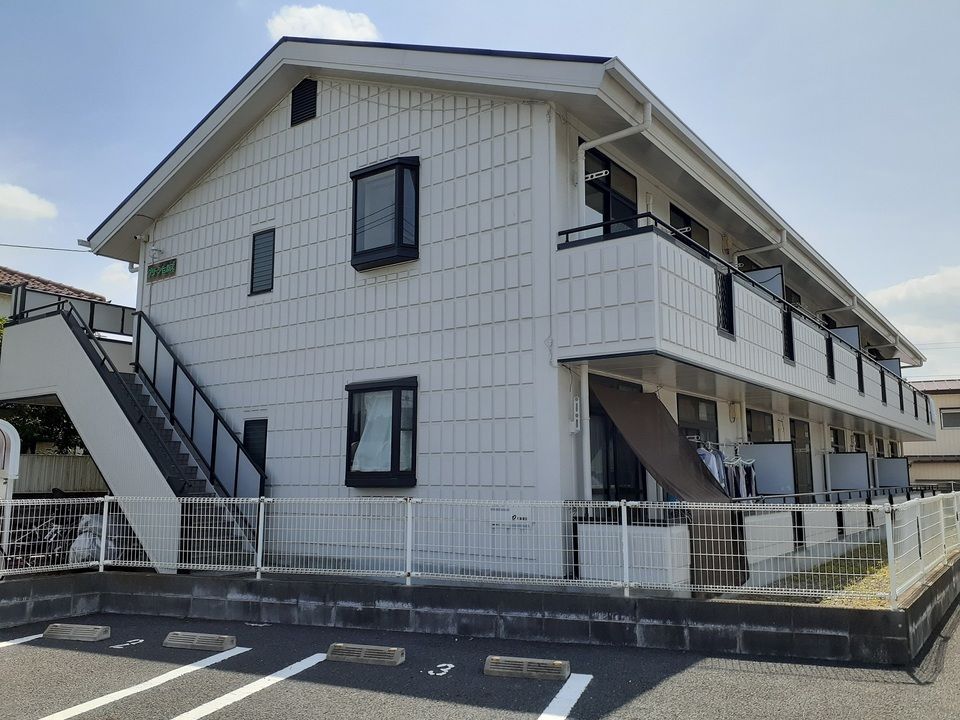 グリーンヒルズの外観画像