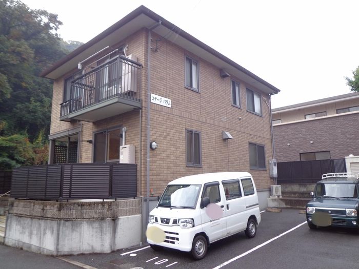 コテージ パラムの外観画像