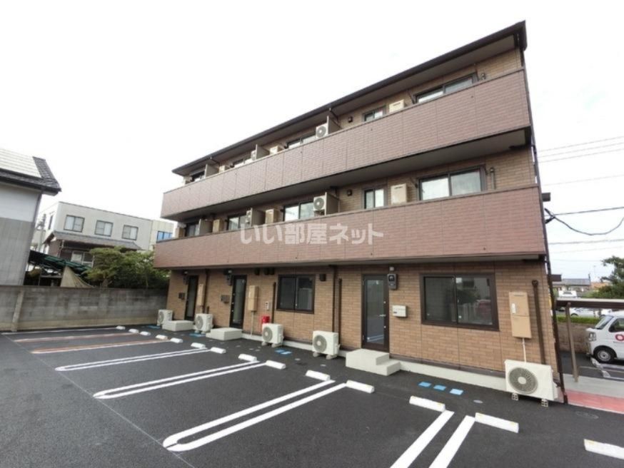 ヴェレーロ・クレッセント 住居の外観画像