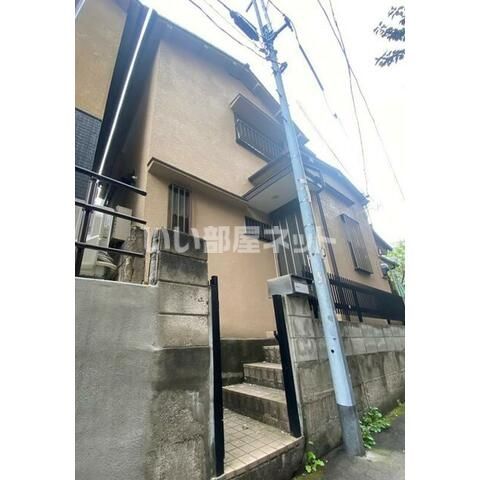 西新宿四丁目戸建ての外観画像