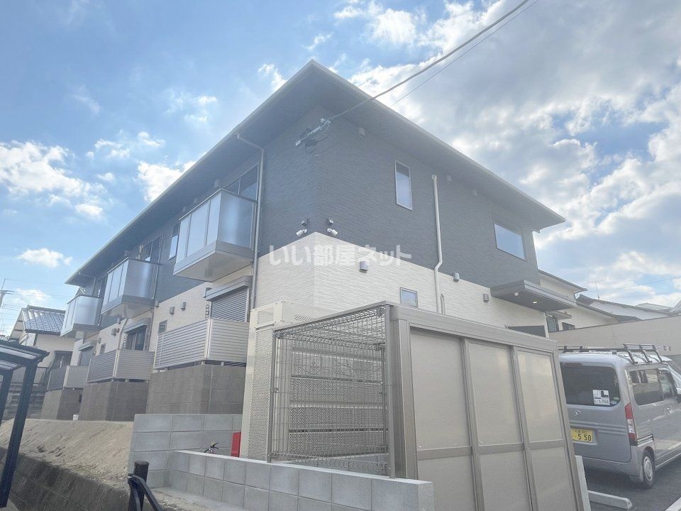 AMP es 春日の外観画像