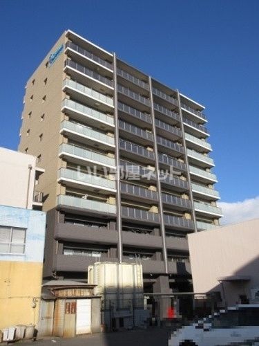 プレサンスロジェ四日市西浦の外観画像