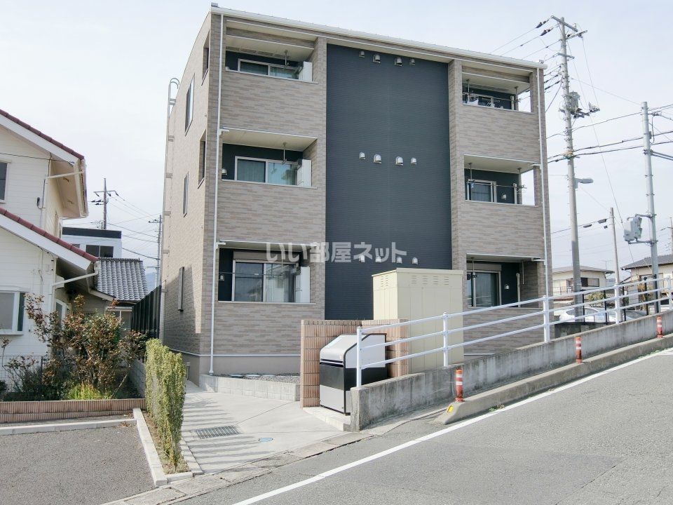 イーストコートⅡの外観画像