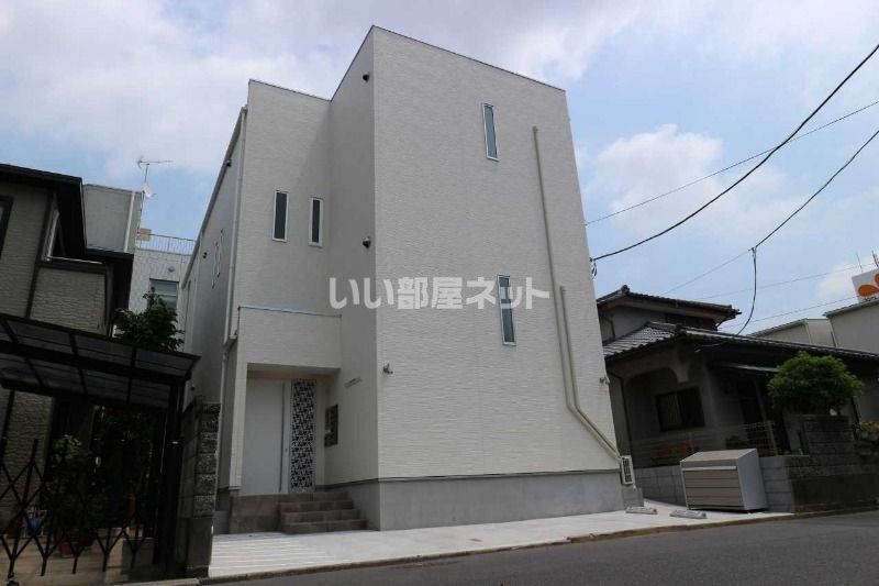 RIZEST 新松戸の外観画像