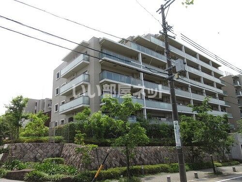 ヴィラス星ヶ丘の森 フォレストヴィラの外観画像