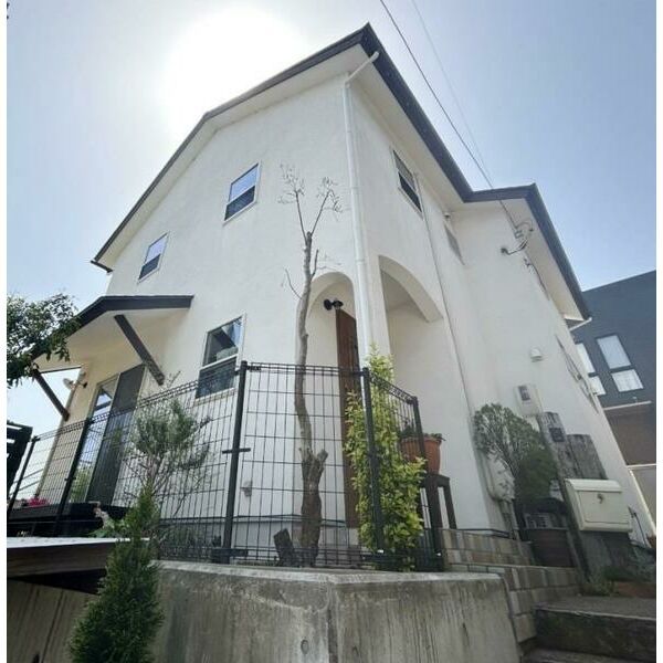 坪井町戸建の外観画像