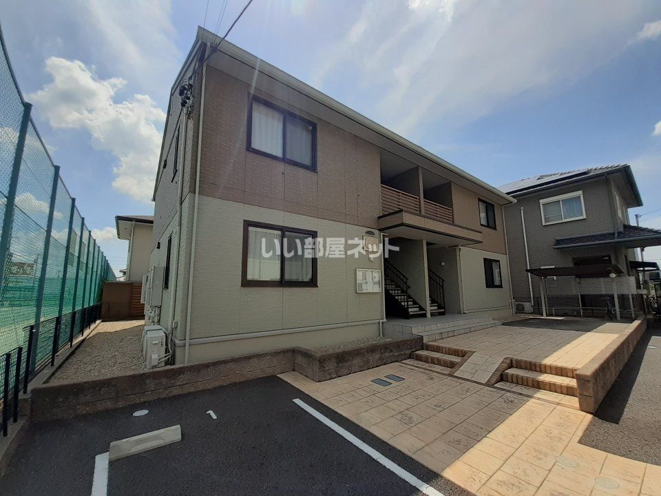 ル・ブルジョンの外観画像