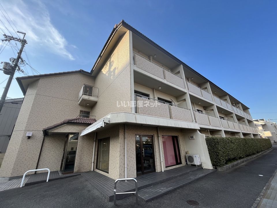 弥生マンションの外観画像