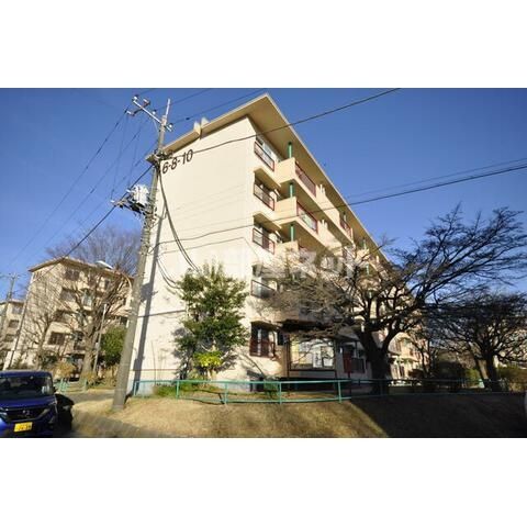 鶴川6丁目団地の外観画像