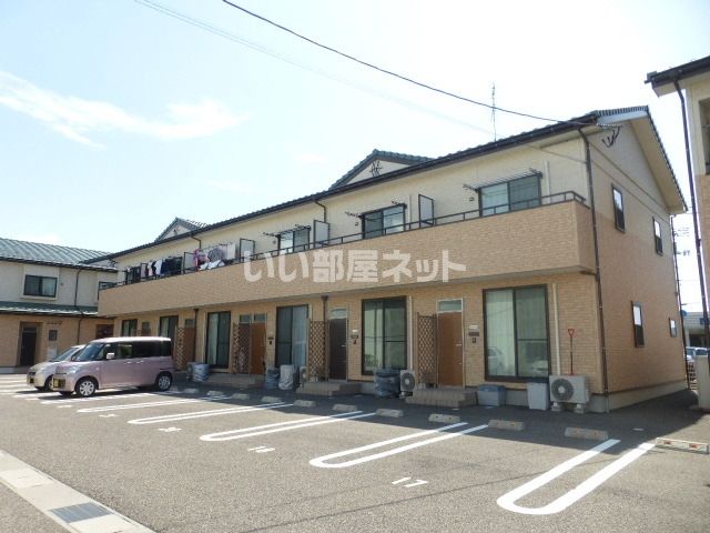 LA・LUNA B棟の外観画像