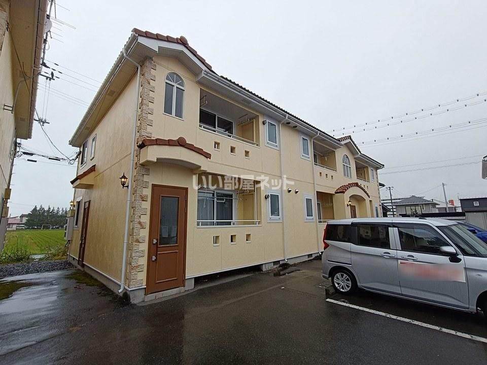 ラ・ヴィータ B棟の外観画像
