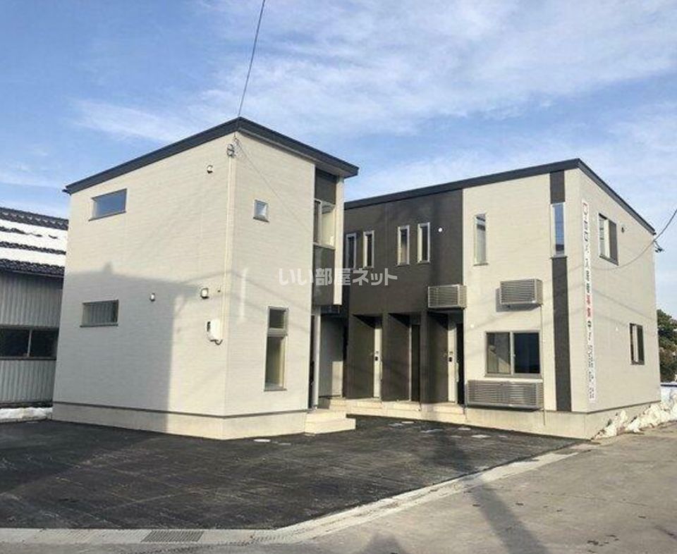 ラルジュ沖町の外観画像