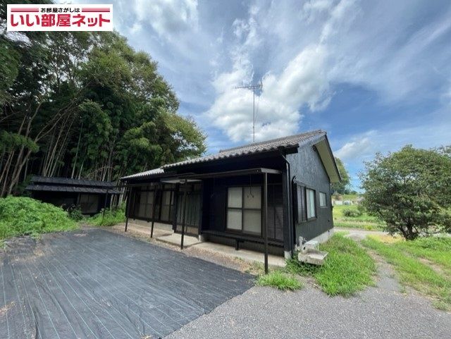 市貝町平屋貸家の外観画像