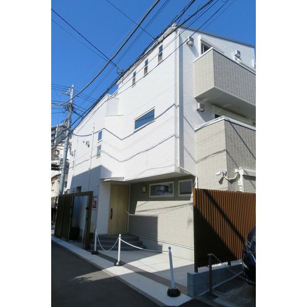 M houseの外観画像