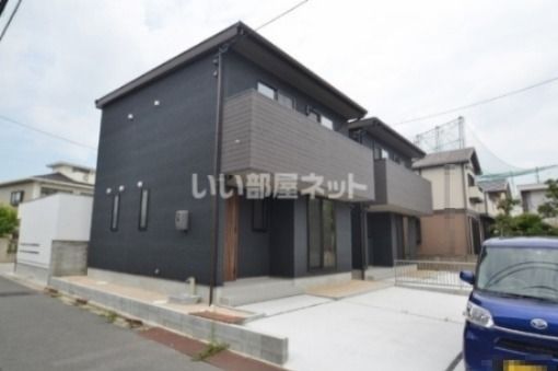 藤原光町戸建 西棟の外観画像